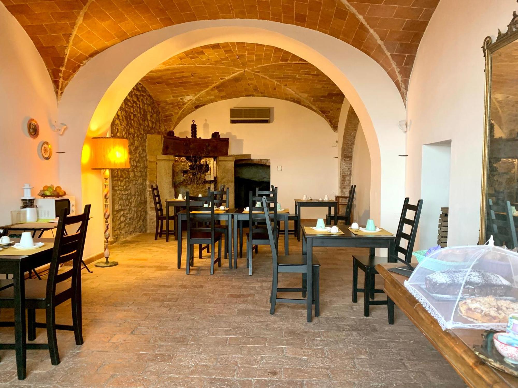 Casa Cerboneschi Bed & Breakfast Казале Маритимо Екстериор снимка