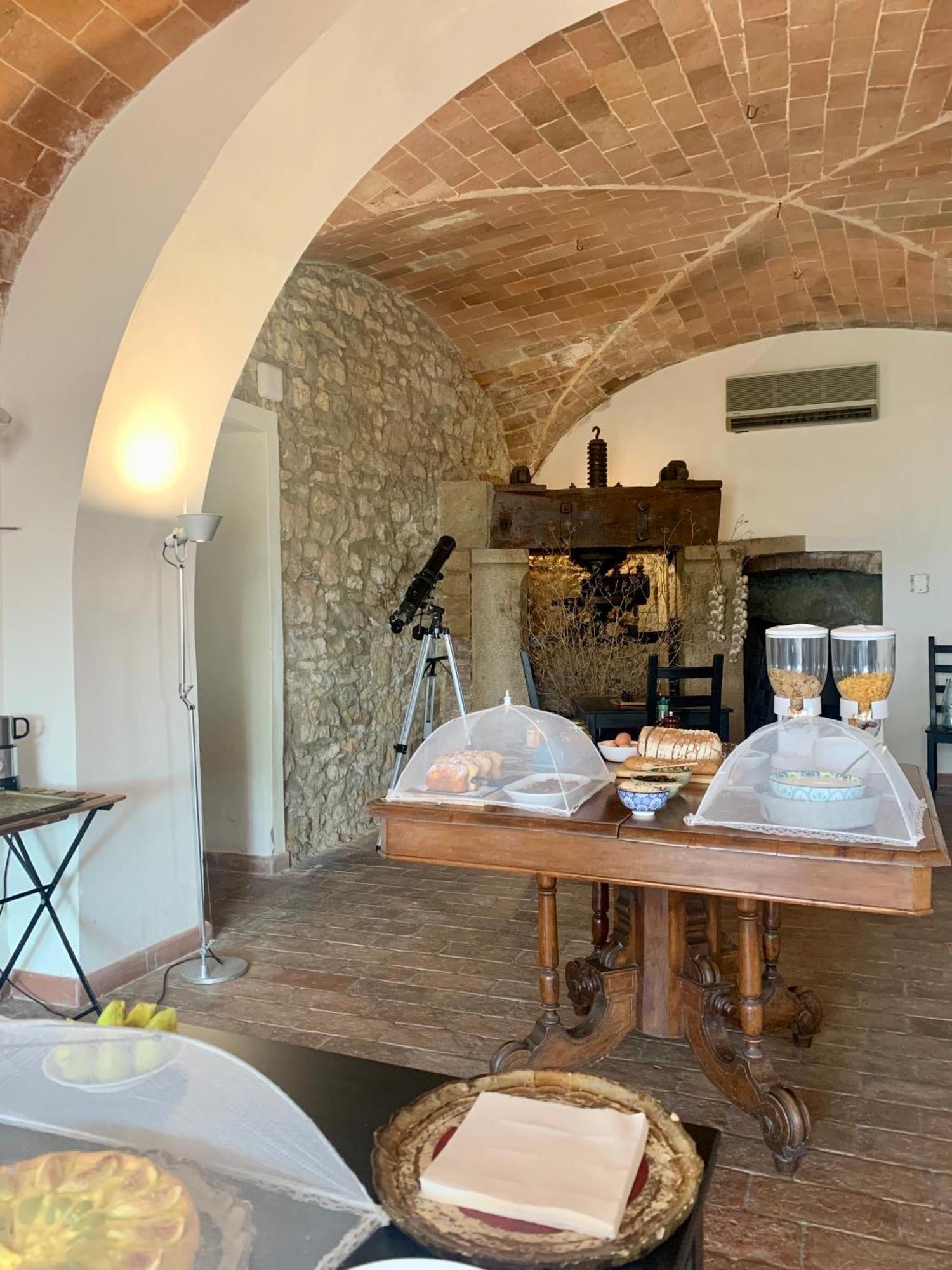 Casa Cerboneschi Bed & Breakfast Казале Маритимо Екстериор снимка